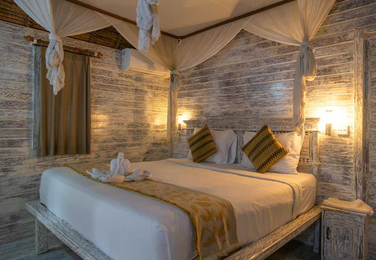 The Nichos Bungalows And Villas Lembongan Exterior foto