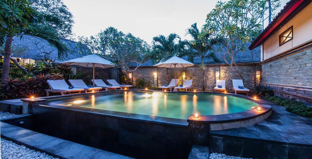 The Nichos Bungalows And Villas Lembongan Exterior foto